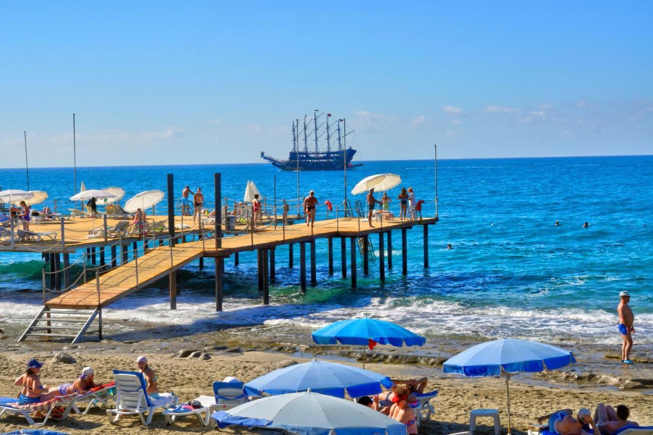Blue Fish Hotel Konaklı Kültér fotó