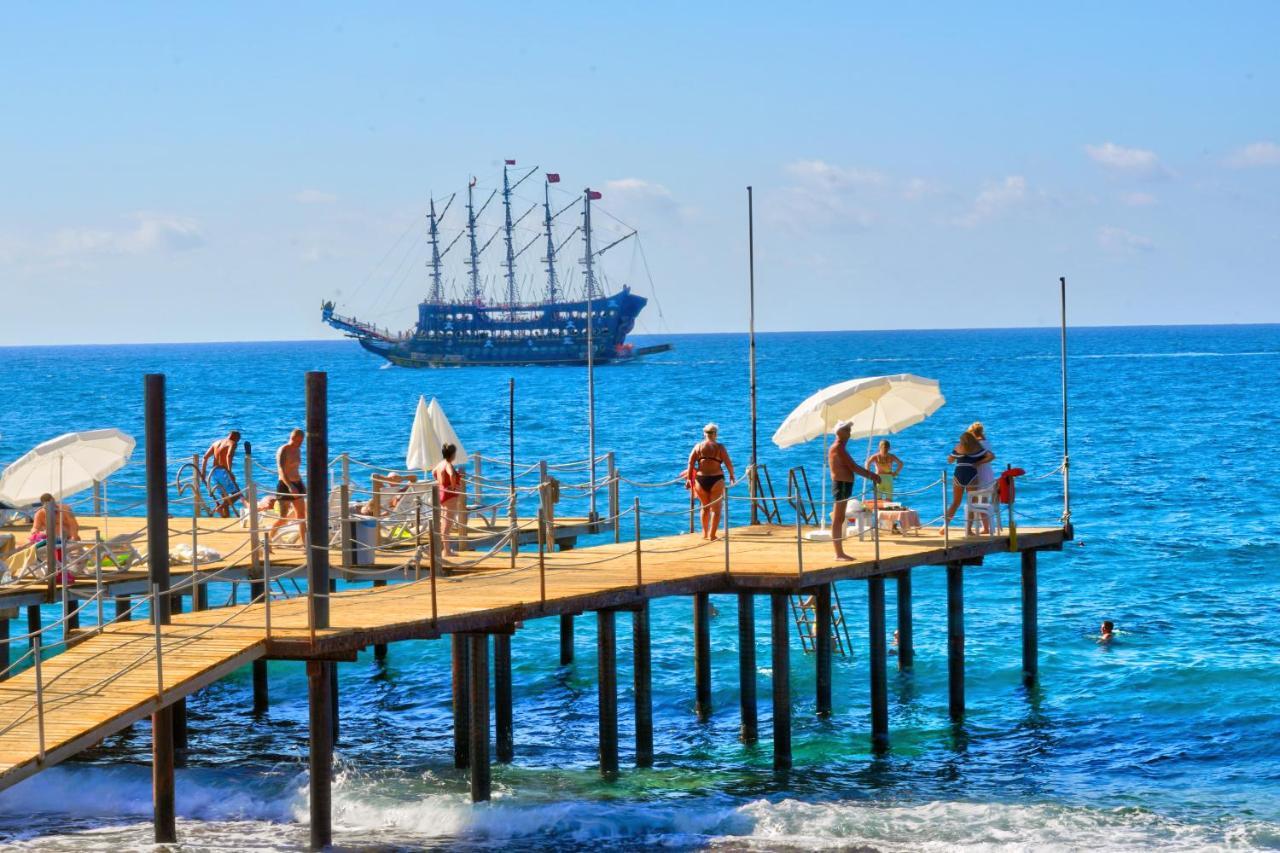 Blue Fish Hotel Konaklı Kültér fotó